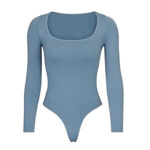 Skims Essential Long Sleeve Scoop Neck Bodysuit - Arctic - 4x/5x